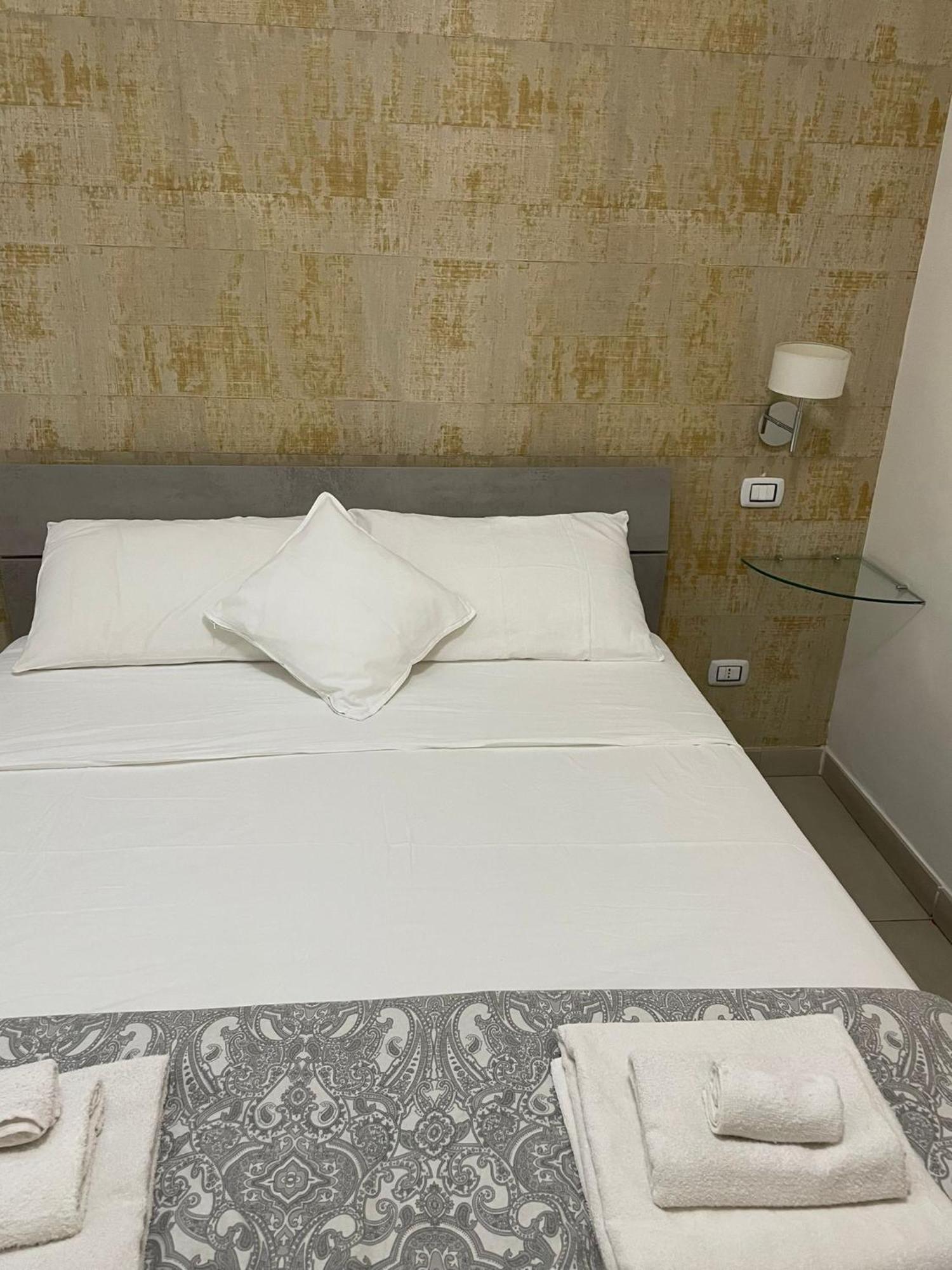 Terrazza Aragon Room And Spa 나폴리 외부 사진